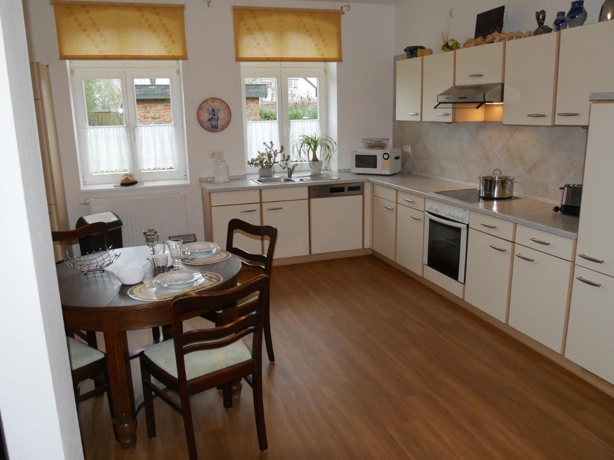 Lindenhof Wohnung 2, Erdgeschoss Vipperow Eksteriør billede