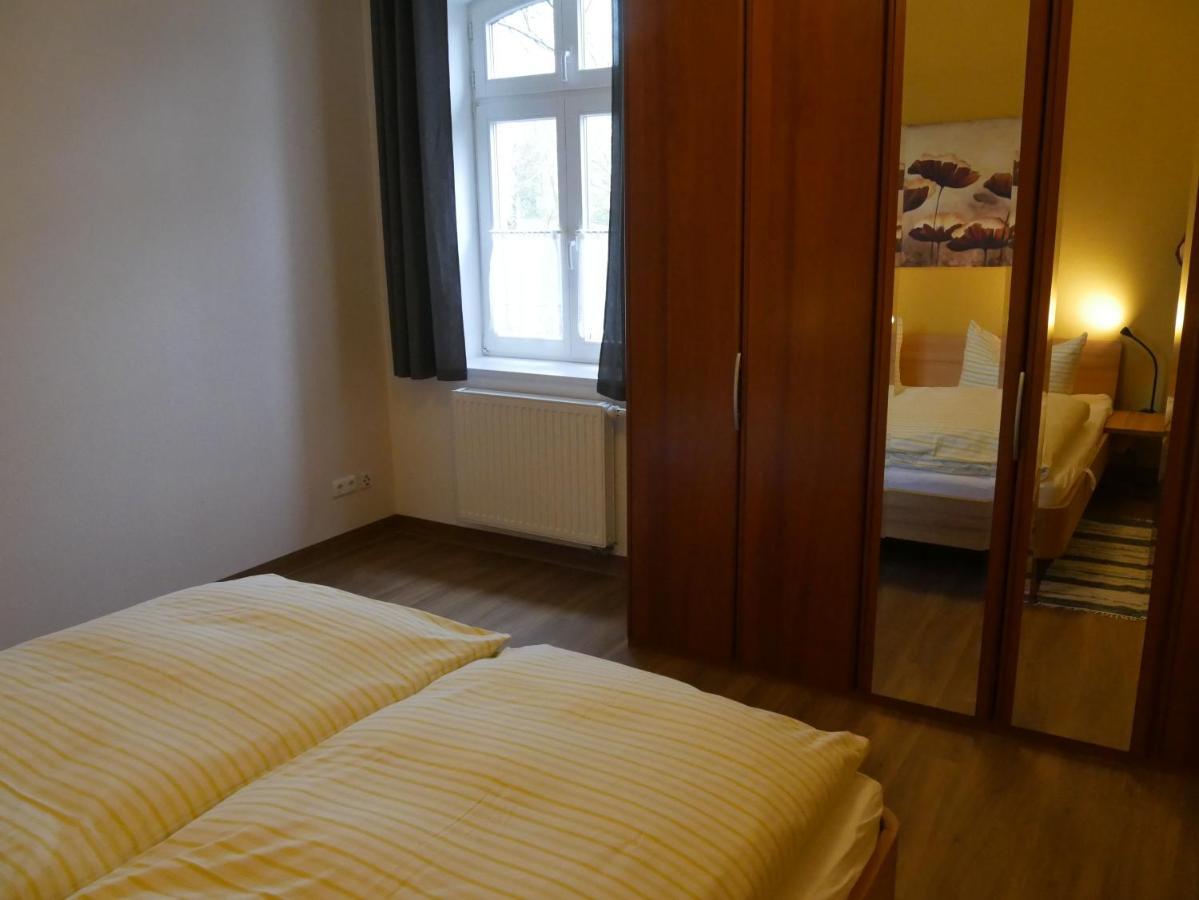 Lindenhof Wohnung 2, Erdgeschoss Vipperow Eksteriør billede